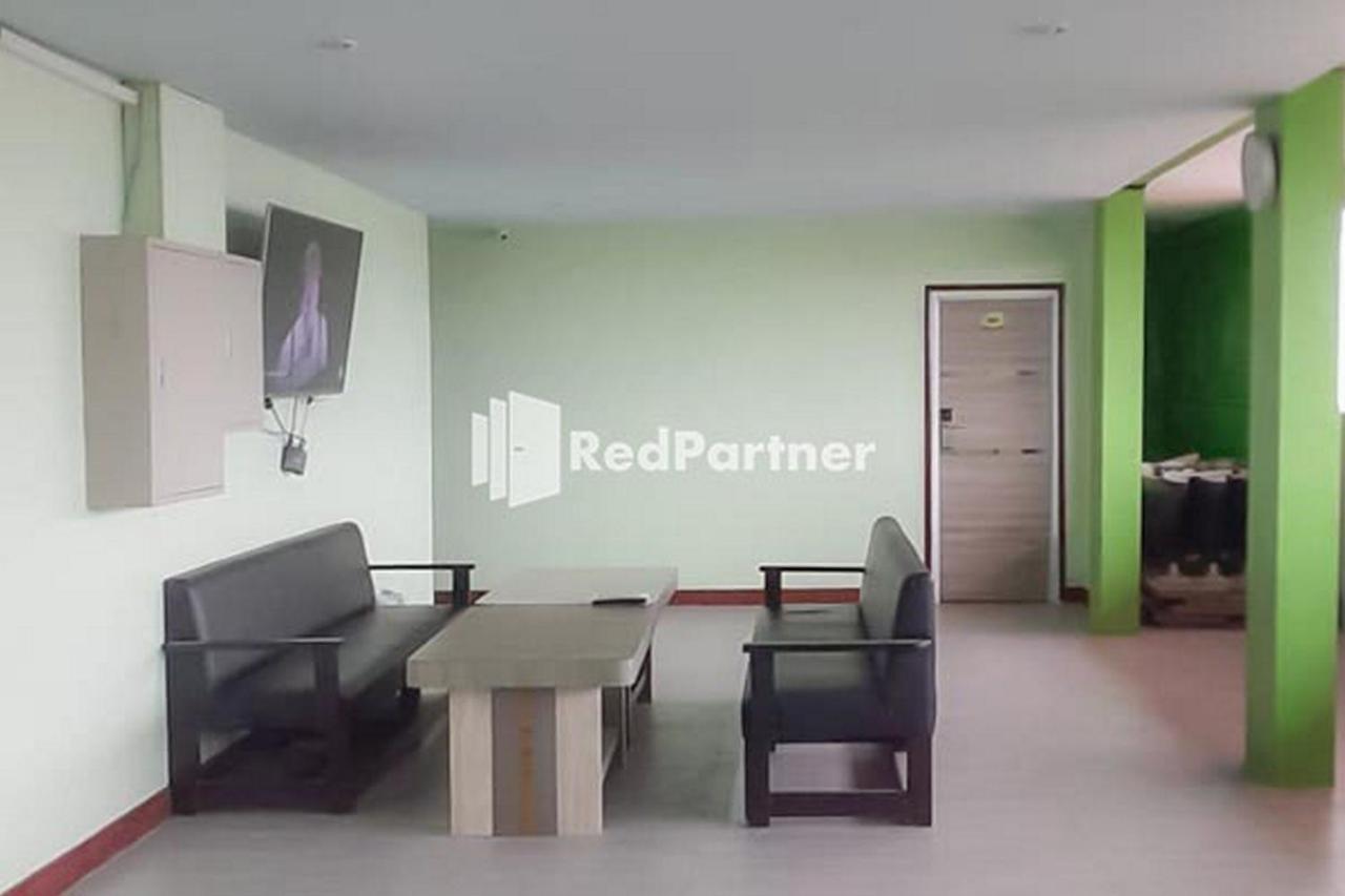 Guest House Anak Raja Pangkalan Bun Syariah Mitra Reddoorz Екстер'єр фото
